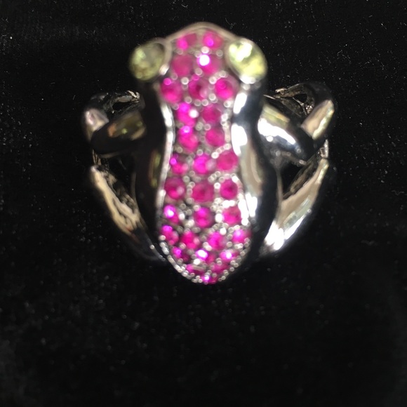 Betsy Johnson frog ring - Picture 3 of 3