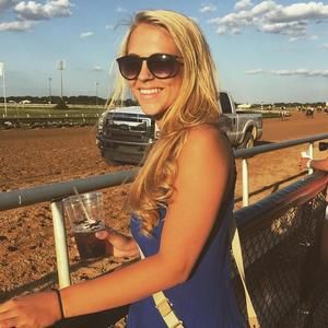 Meet your Posher, Mallory