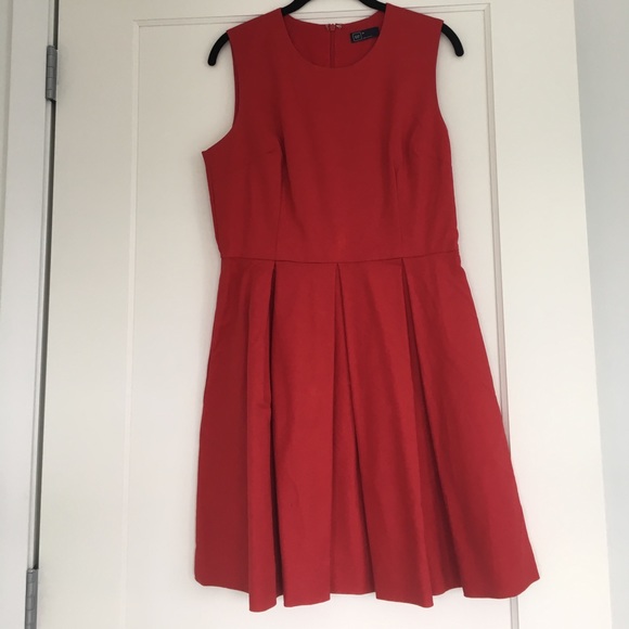 Gap Red Classic Fit & Flare Dress - Picture 2 of 7