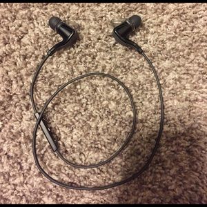 Bluetooth Earbuds