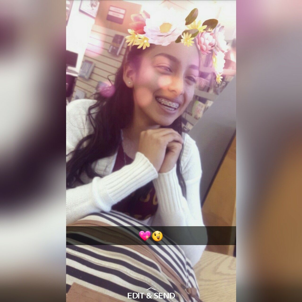 Meet your Posher, Karen lizette