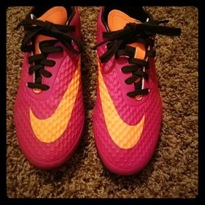 Nike hypervenom cleats