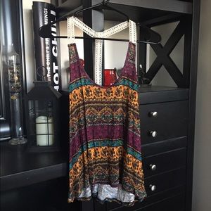 F21 Patterned Tank