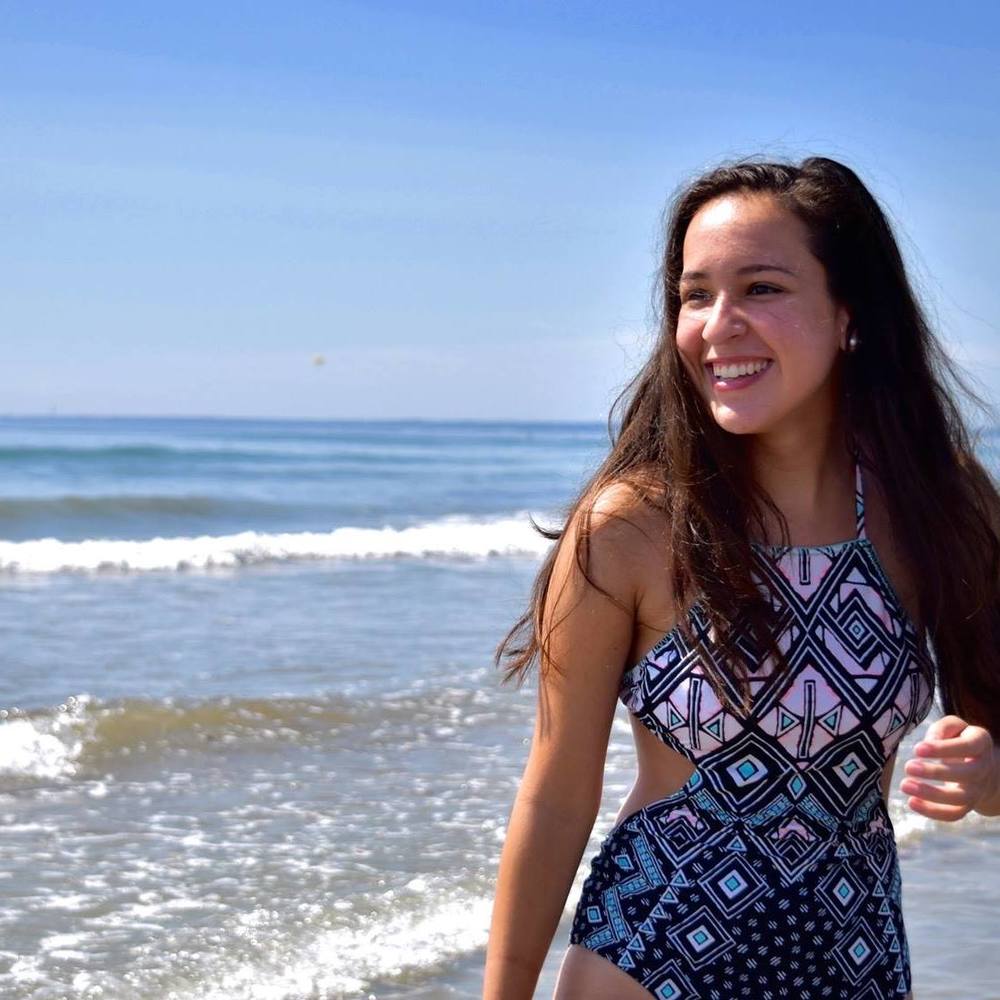 Meet your Posher, Caroline