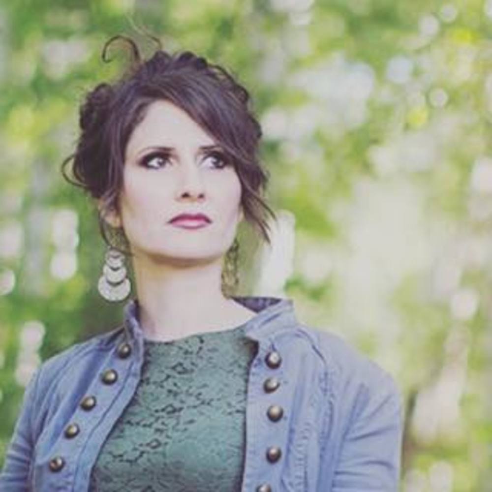 Meet your Posher, Takenya