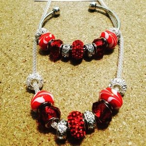 Red beaded necklace and bracelet set