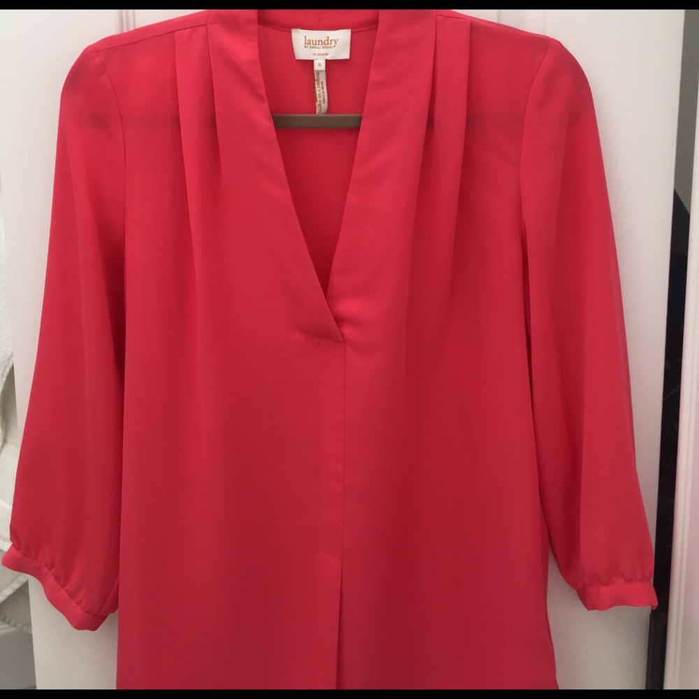 Laundry V-neck blouse with pleat detail