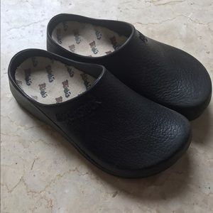 Birkenstock clogs size 9