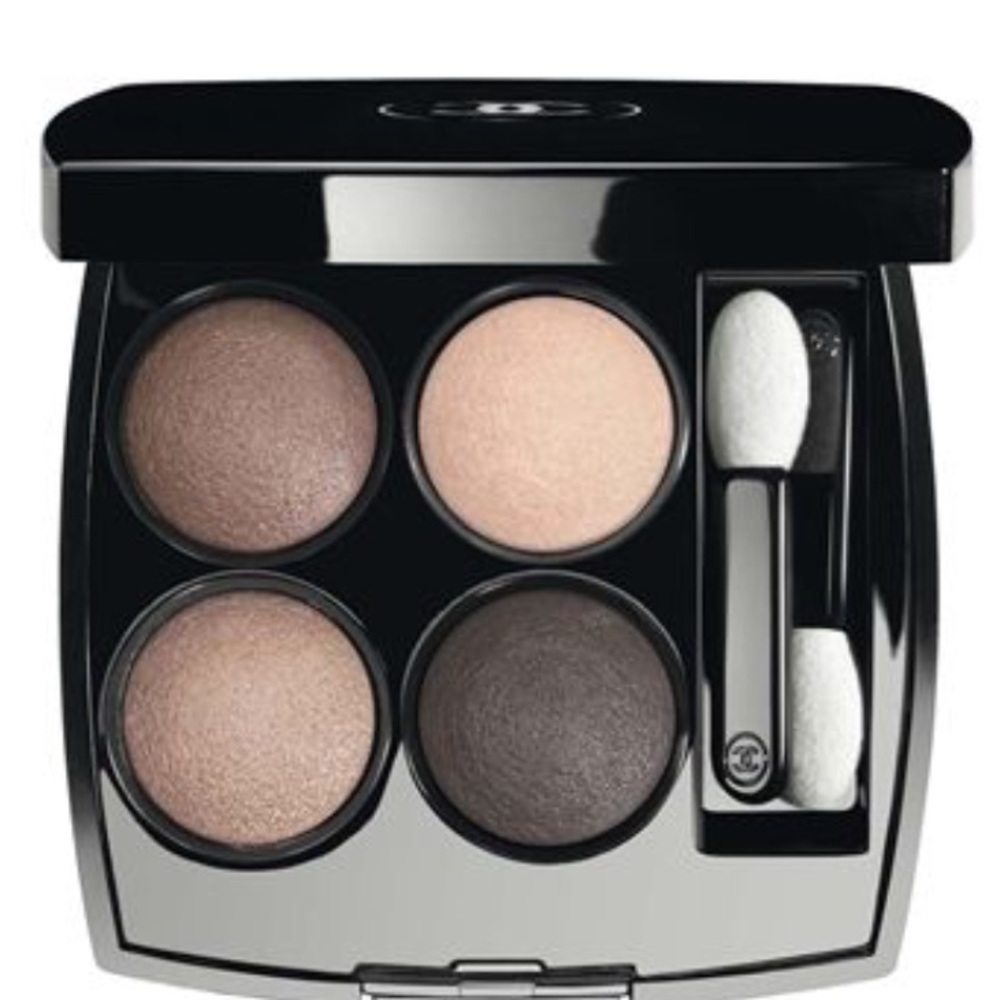 Les 4 ombres #266 tissé essentiel eyeshadows.