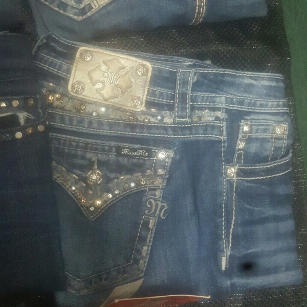 Jeans - Picture 3 of 6