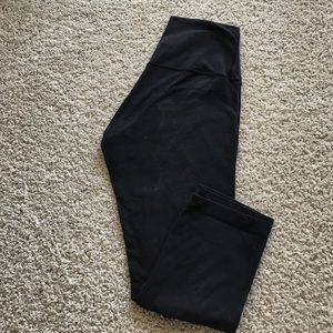 High waisted Lululemon capris