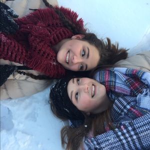 Meet your Posher, Casey