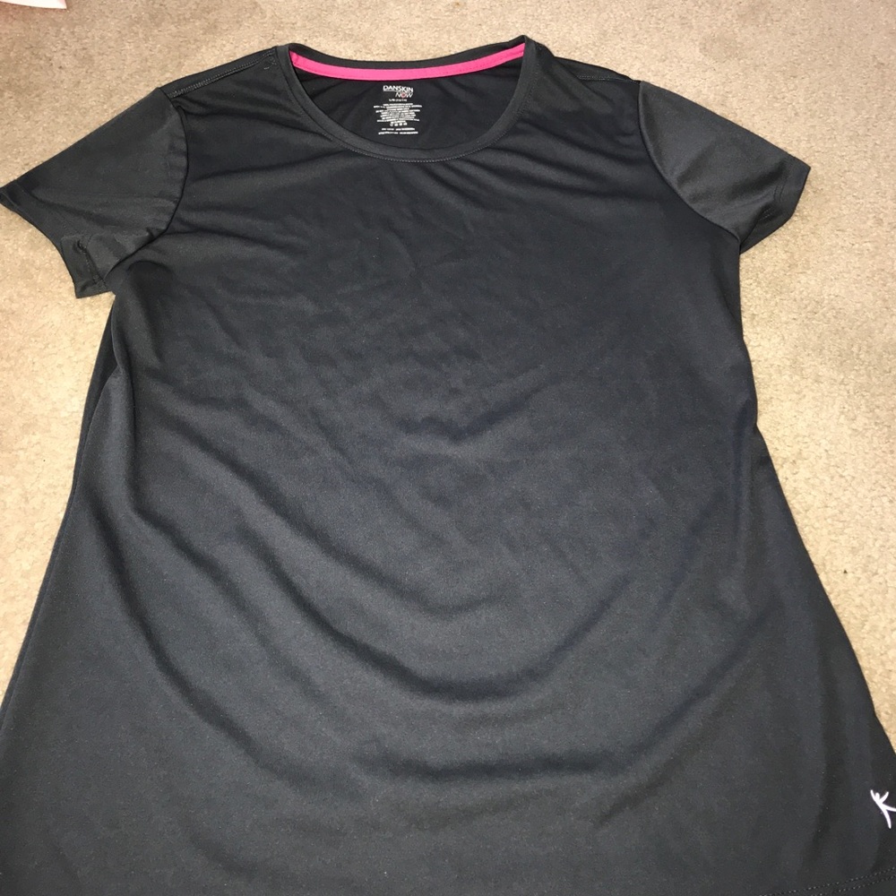 Never worn danskin now workout tee!!