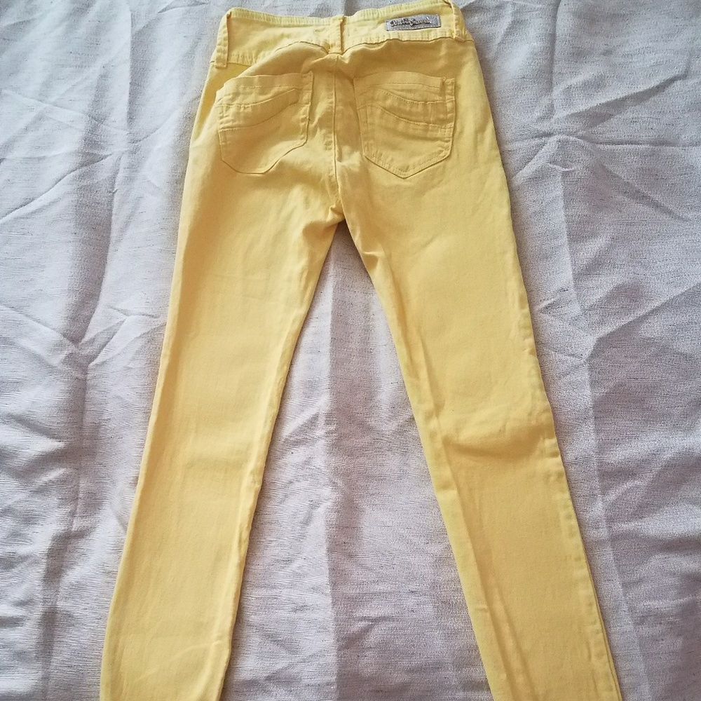 High waist skinny yellow jeans