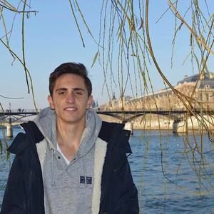 Meet your Posher, Javier