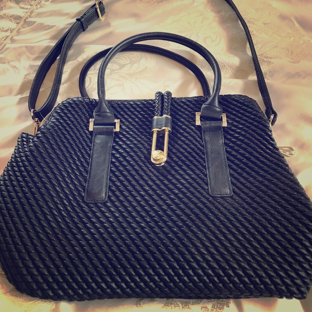 Temp price drop ⬇️ Just Fab Large Black Satchel