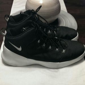 2012 Nike Hyperfresh