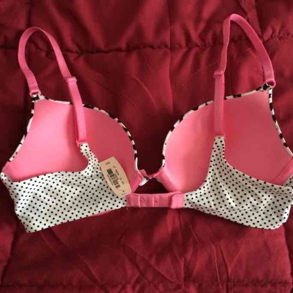 Victoria Secret bra - Picture 2 of 2