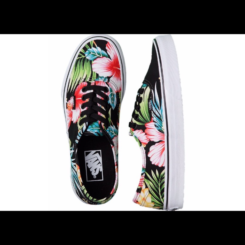 Vans Authentic Hawaiian Floral Black Sk8 Shoe