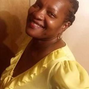 Meet your Posher, Stashania