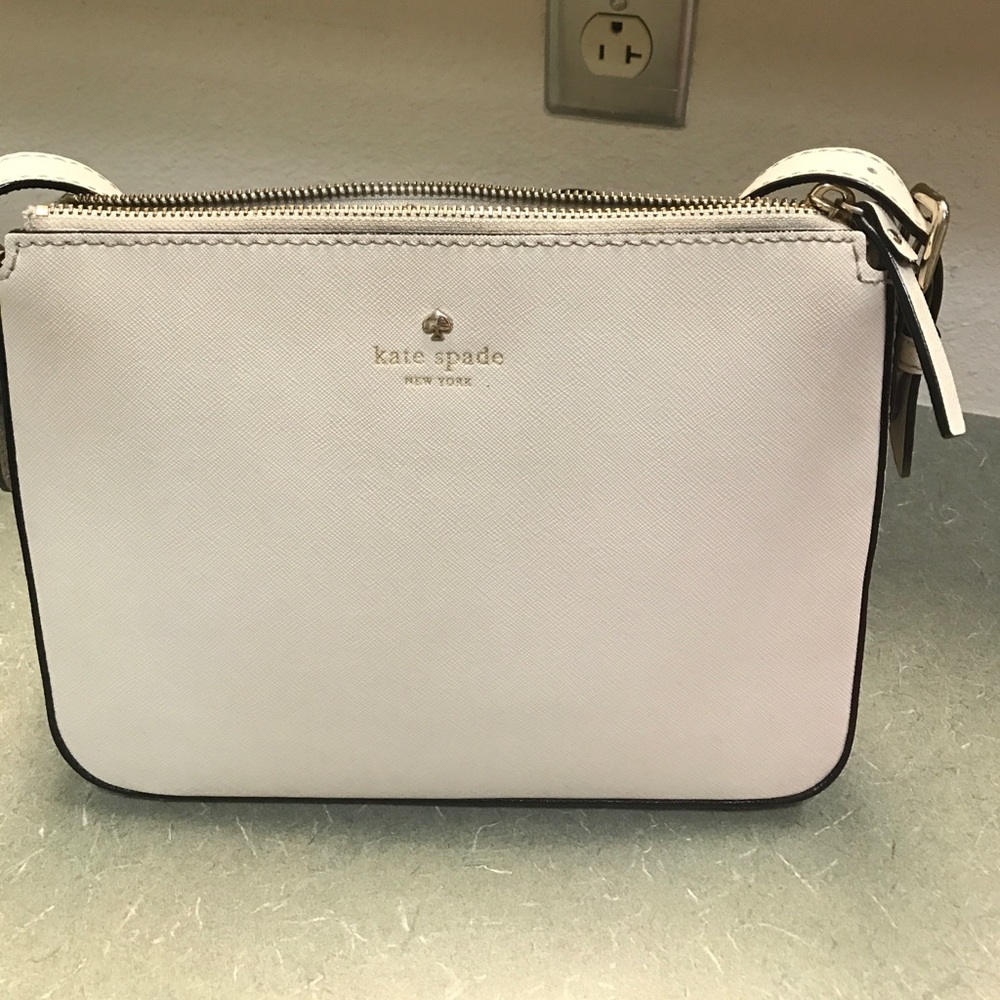 !Sold!Kate spade irini cove porcelain cross body
