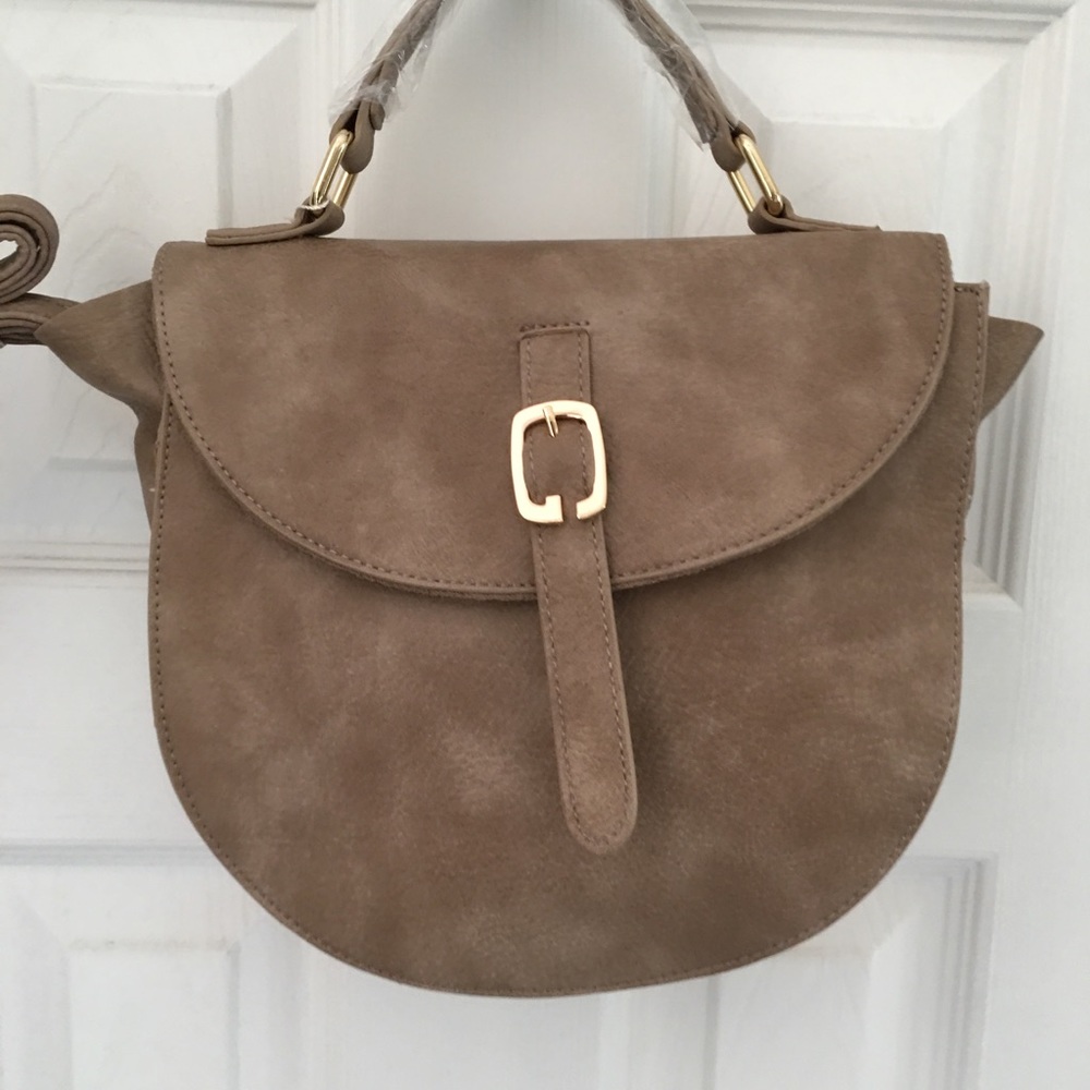 Crossbody purse. Black or Taupe. Cute - Picture 6 of 8