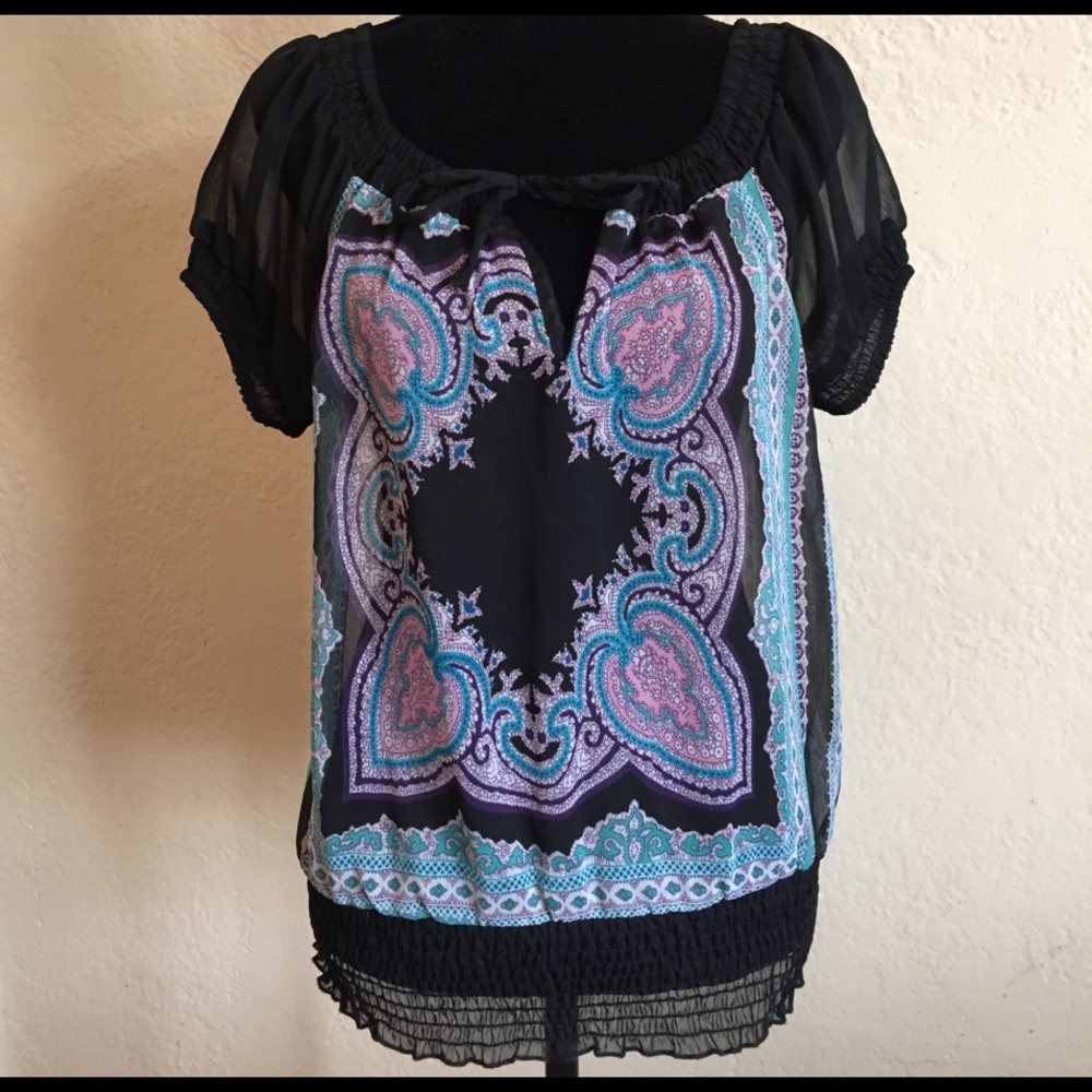 Sheer V-Neck t-shirt
