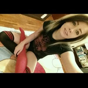 Meet your Posher, Macie