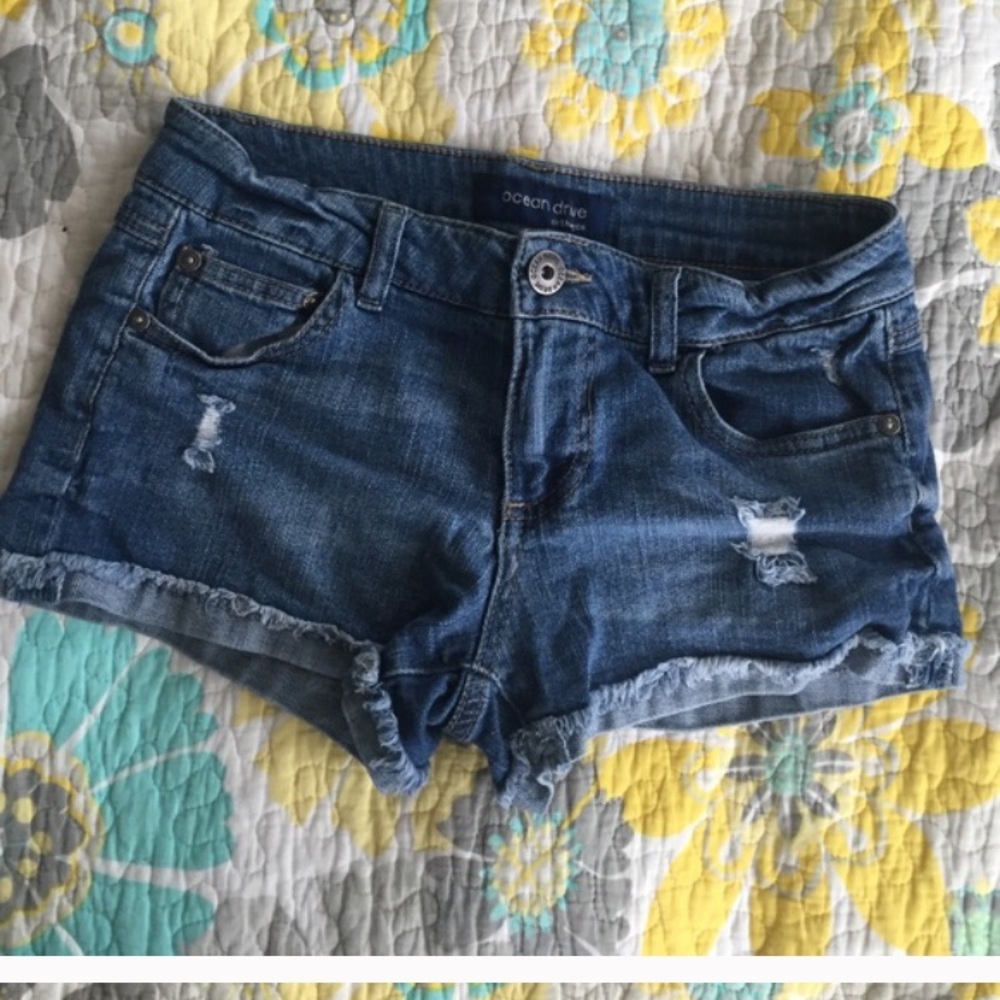 Ocean drive shorts and rebellion tans top