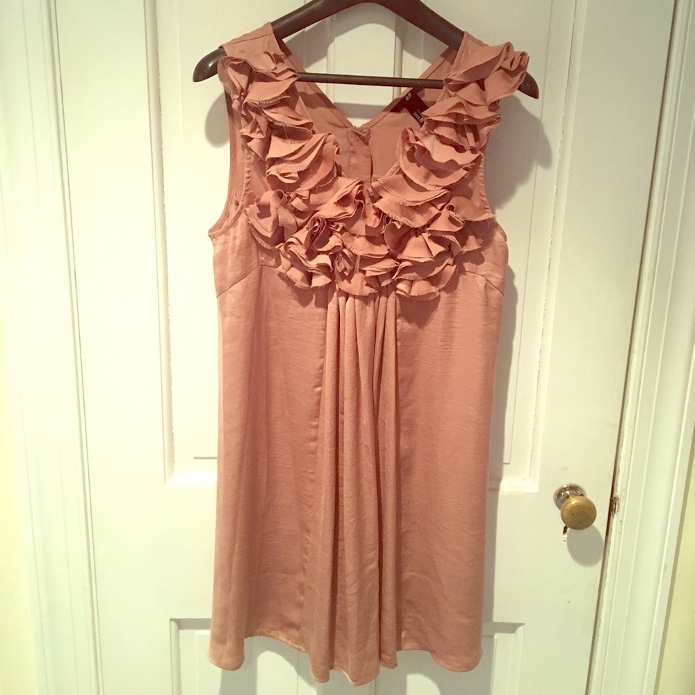 Cute ruffled top