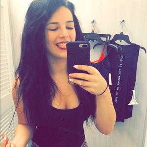 Meet your Posher, Jessica