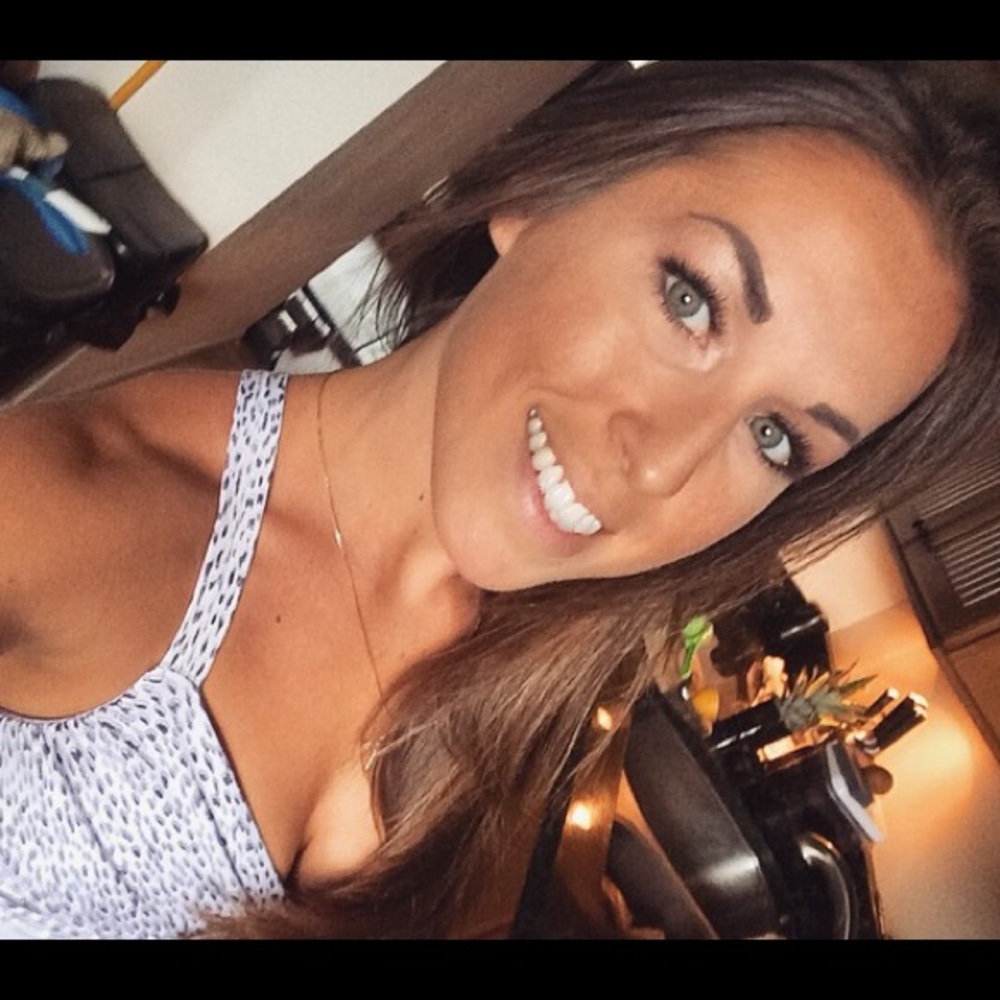 Meet your Posher, Bianca
