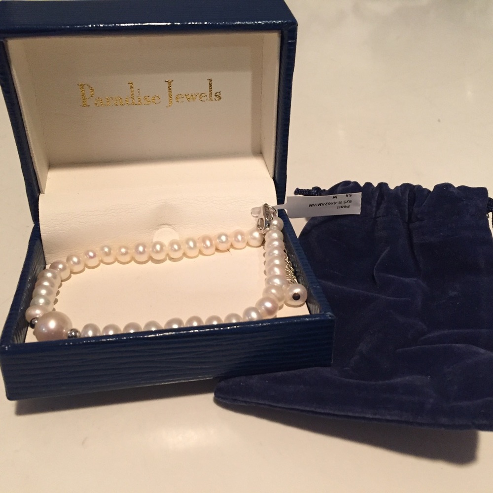 Beautiful sterling silver pearl bracelet✨