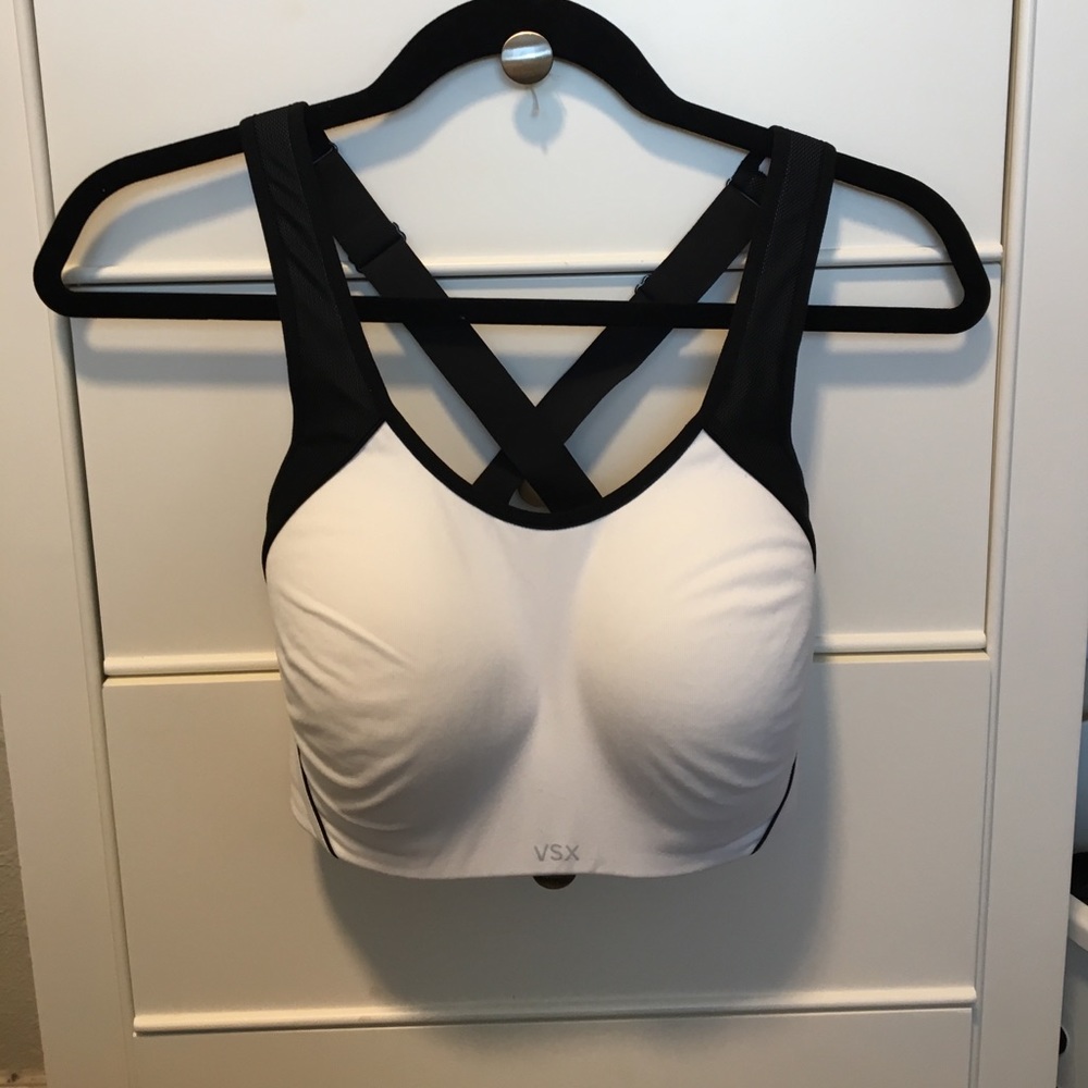Victoria secret sports bra