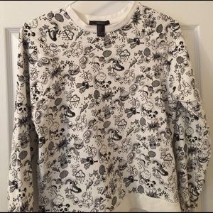 Black and White Sweatshirt