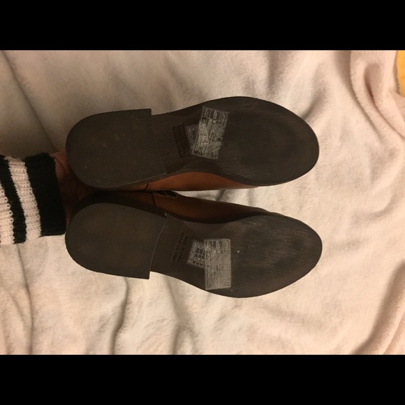 Chestnut ankle boots - Picture 3 of 3