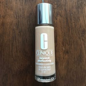 Clinique Beyond Perfecting Foundation & Concealer