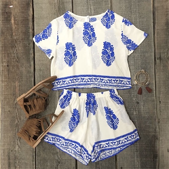 Francesca's Collections Other - Adorable 2 piece set