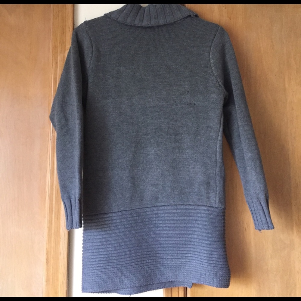 Cardigan - Picture 3 of 3