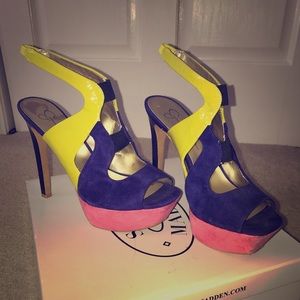 Jessica Simpson heels