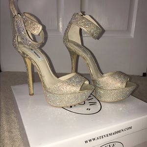 Steve Madden heels