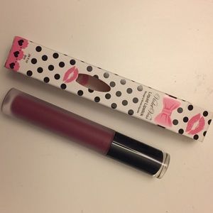 Violet Voss Naughty liquid lipstick