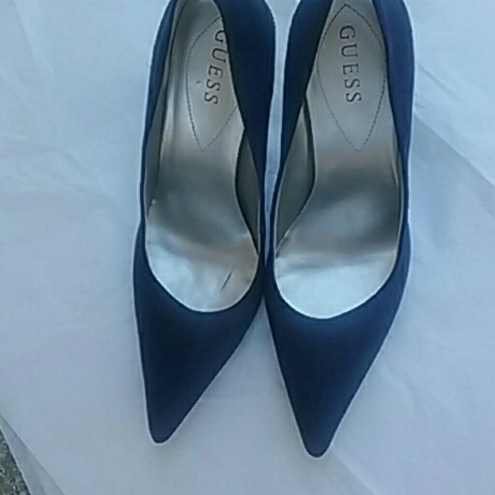 MARKDOWN!!!!! Guess "carrie" stilettos