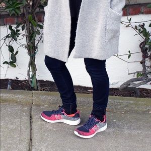 NWT 🌸 Skechers 🌸