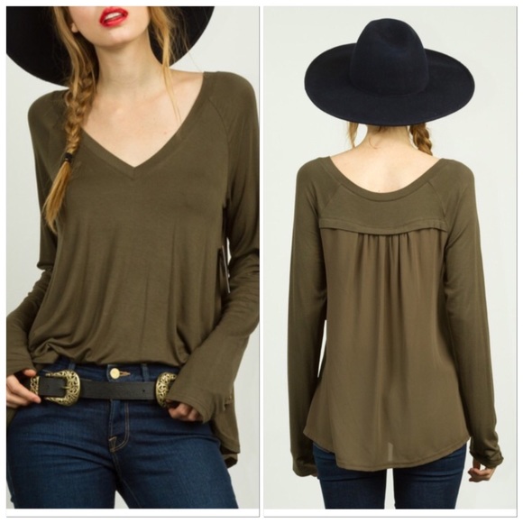 🆕Olive Loose fit Long Sleeve Vneck Top Sheer Back - Picture 1 of 2