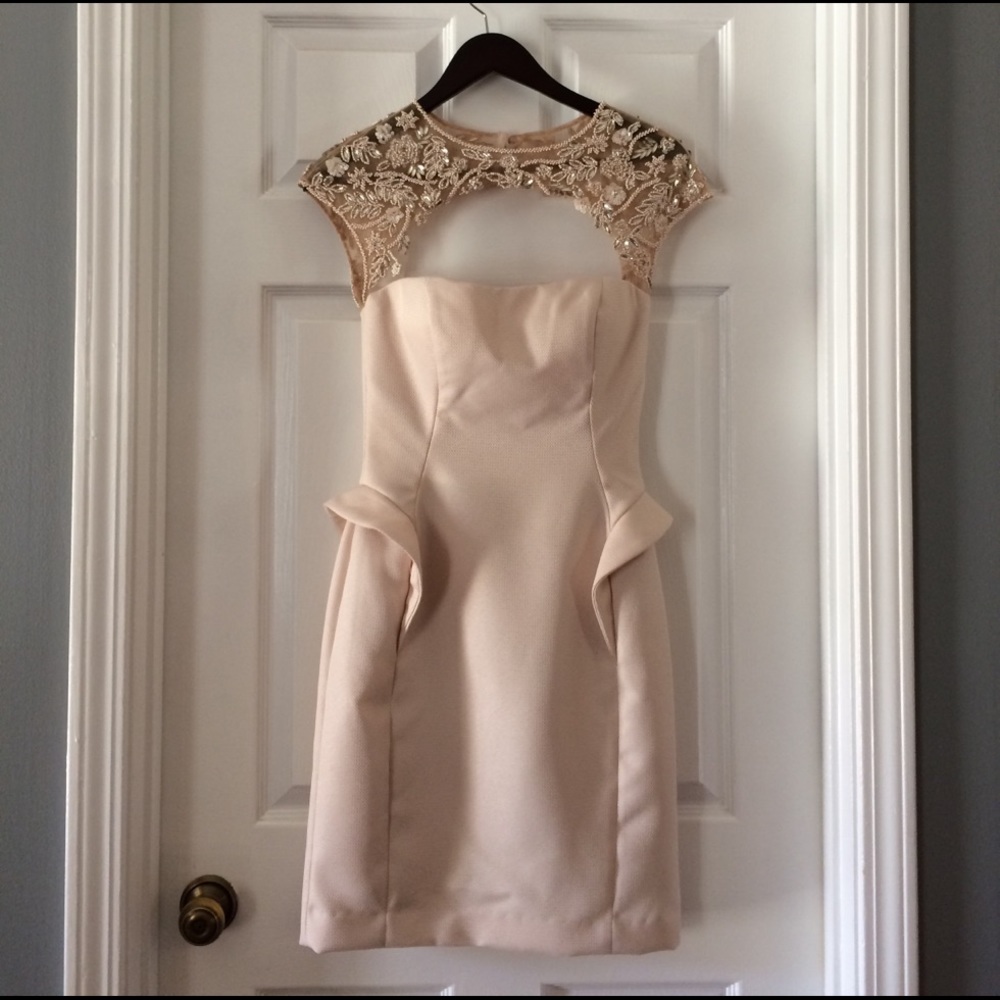 Gorgeous evening/cocktail/reception dress.