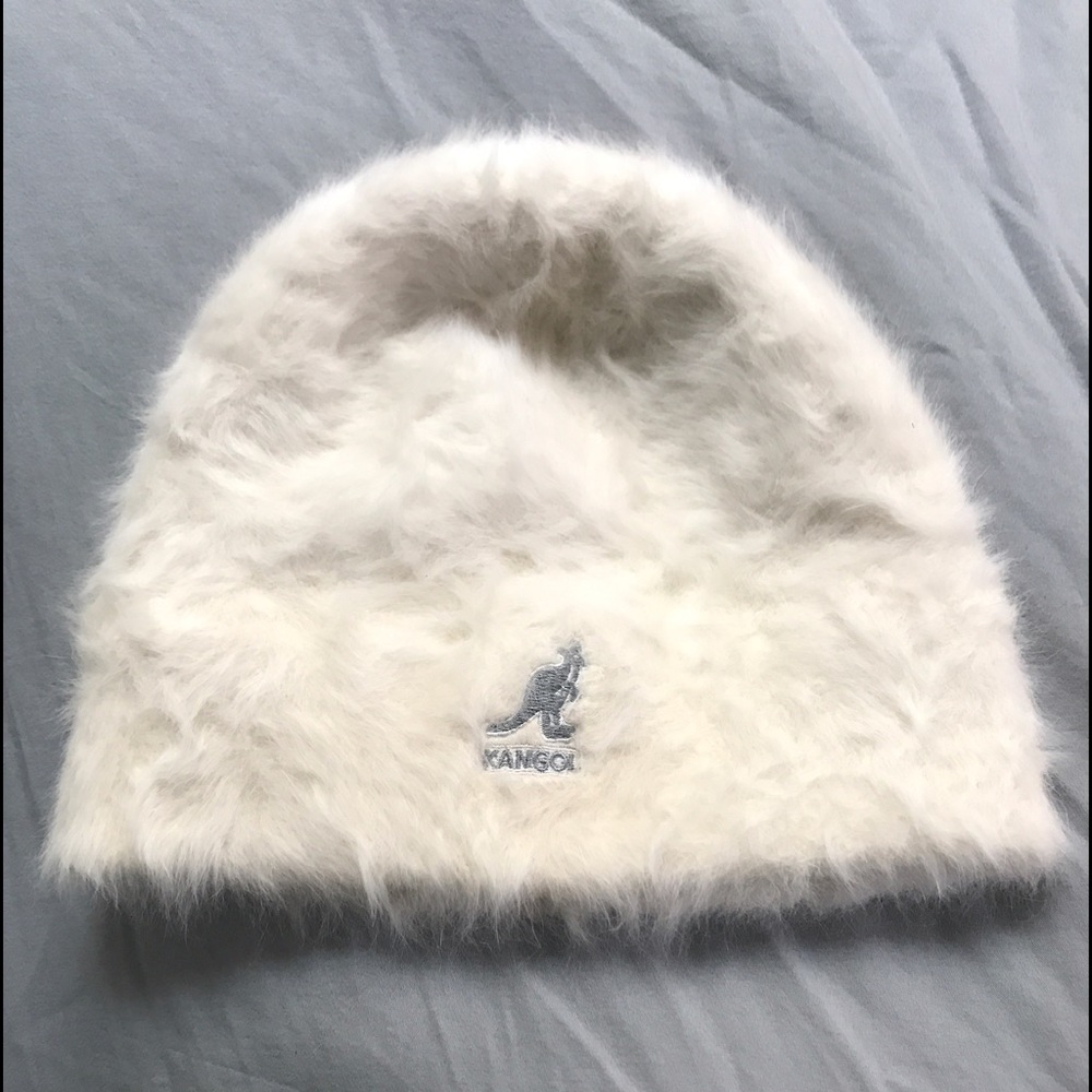 NWOT Kangol Furgora Skull Cap SALE⭐️🎊