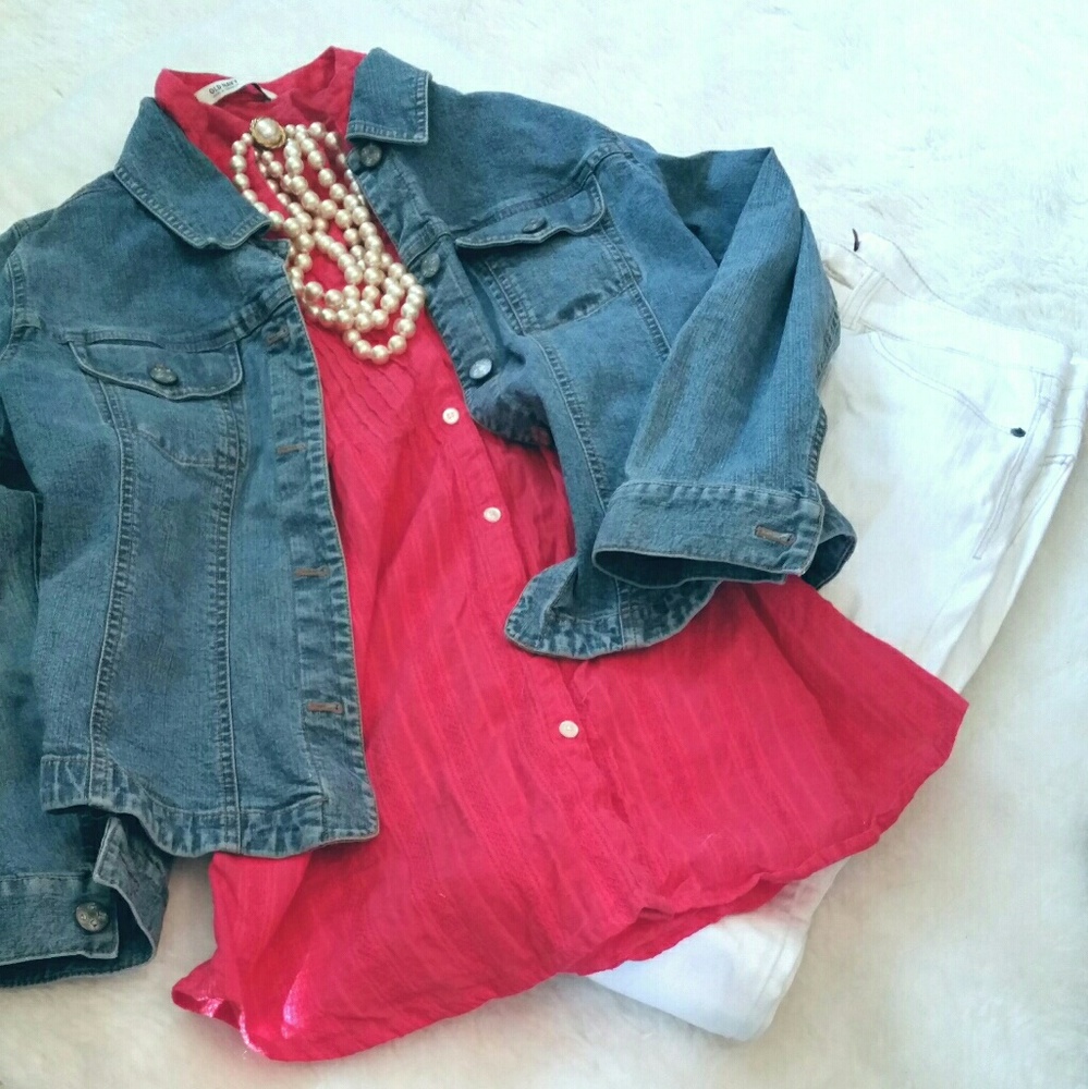 Old Navy Coral shirt