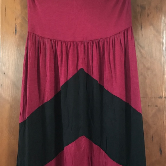 Gorgeous Chevron print strapless Maxi dress - Picture 2 of 4