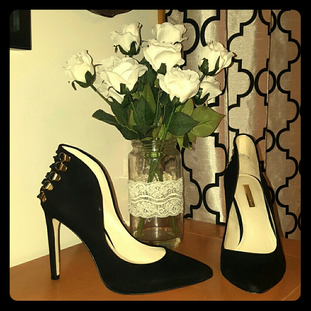 Collared BCBGeneration Pumps